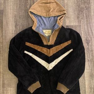 Manastash pull over